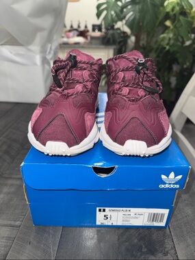 adidas Kids Ozweego Plus Burgundy/White Sneakers